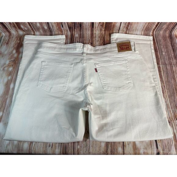 Levi's BOYFRIEND Womens Size 20W White Mid Rise Crop Jeans Denim Pants 39x27.5 - Picture 4 of 14